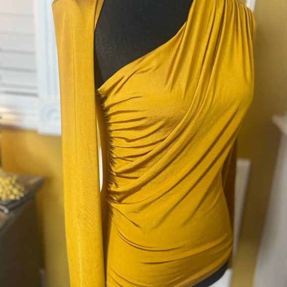 Asymmetric Ruched Long-Sleeve Jersey Top Elegant Mustard One-Shoulder Top SZ-10 - Picture 12 of 16